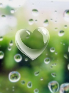 love heart in water