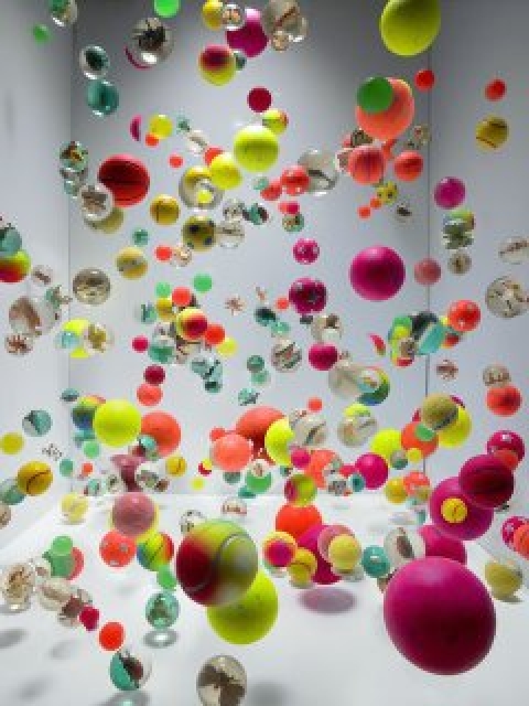 Download Crazy balls - Abstract love wallpaper for your mobile cell phone