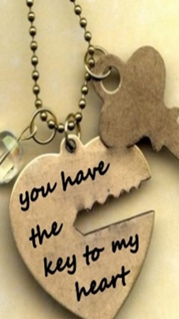Download The key to my heart - Romantic couple wallpapers for your mobile  cell phone