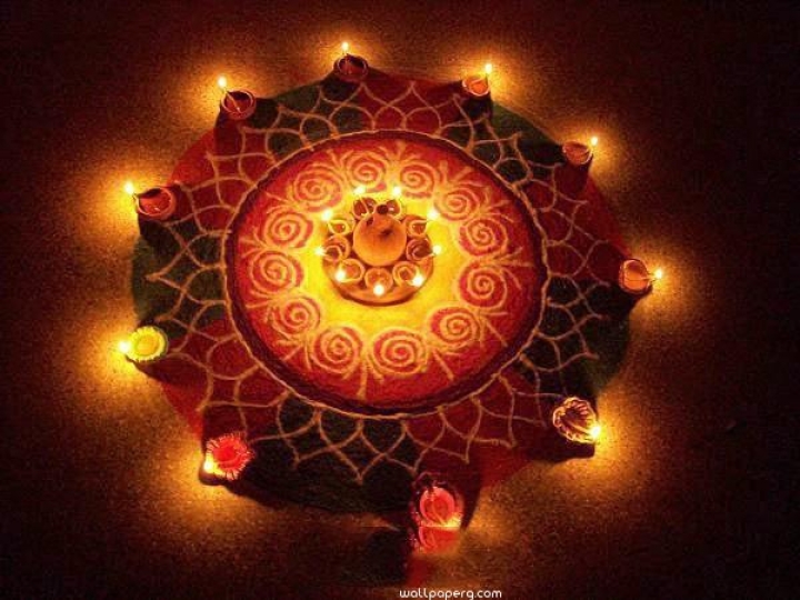 Download Diwali rangoli with diyas - Diwali wallpapers for your mobile cell  phone