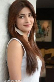 Shruti hassan stylish image