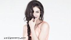 Stylish photoshoot pics of sara loren