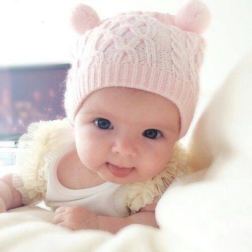 Cute baby girl pic