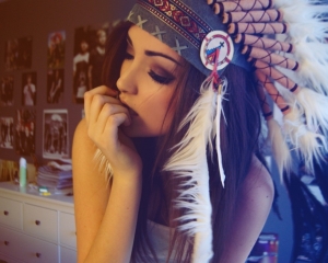 Girl indian hat