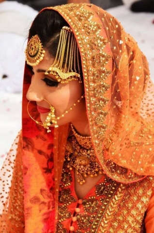 Gorgeous wedding bride fo