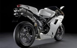 Ducati 1198 wide