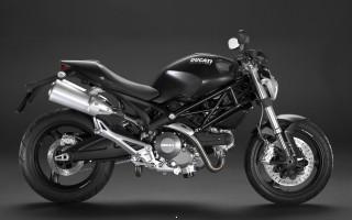 Ducati monster 696