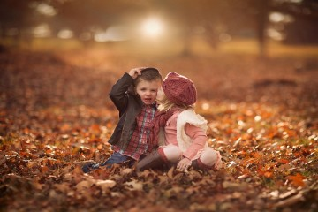 Cute boy and girl in love hd wallpaper