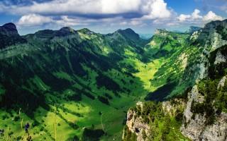 Justis valley switzerland