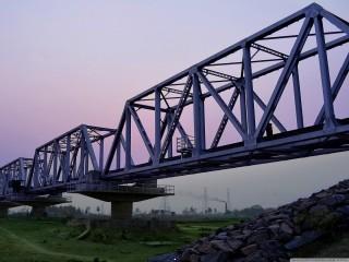 Railway bridge wallpaper