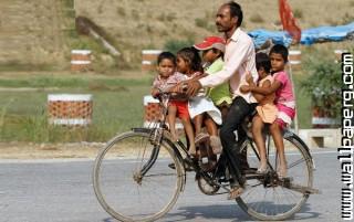 How to ride a bicycle with family