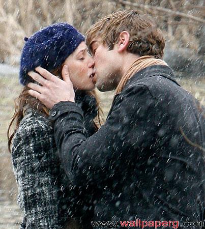 Kissing in snow 2