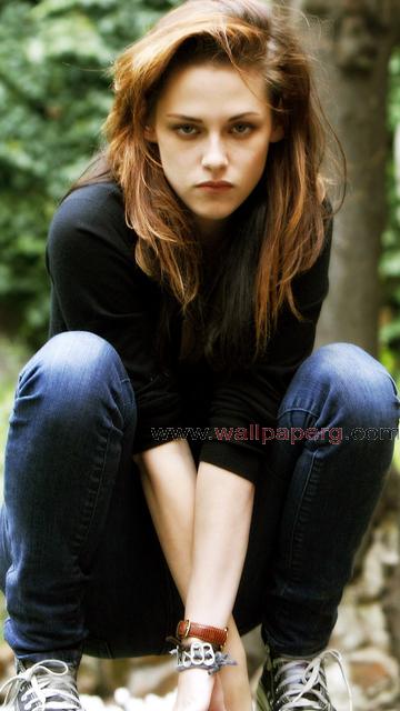 Emotionless kristen stewart