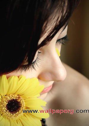 Yellow flower