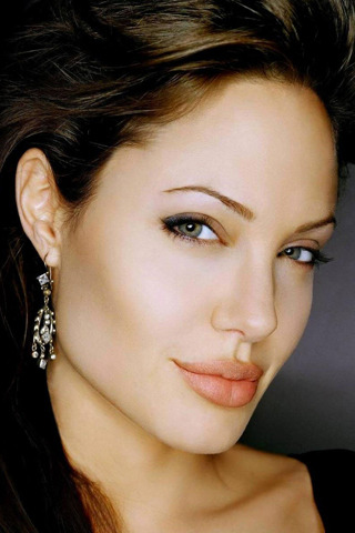 Angelina jolie 007