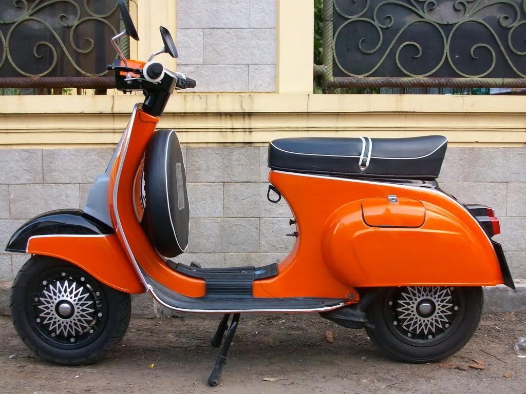 Download Vespa oyenku - Cars wallpapers for your mobile cell phone