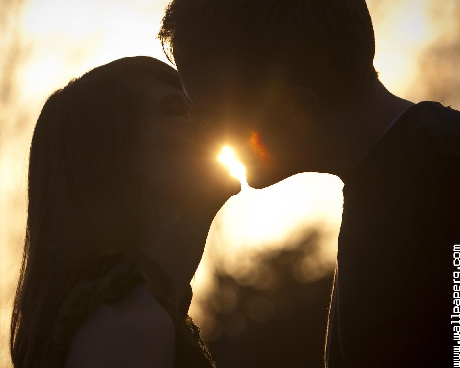 Download Shadow Kiss Romantic Couple Wallpapers For Your Mobile Cell Phone